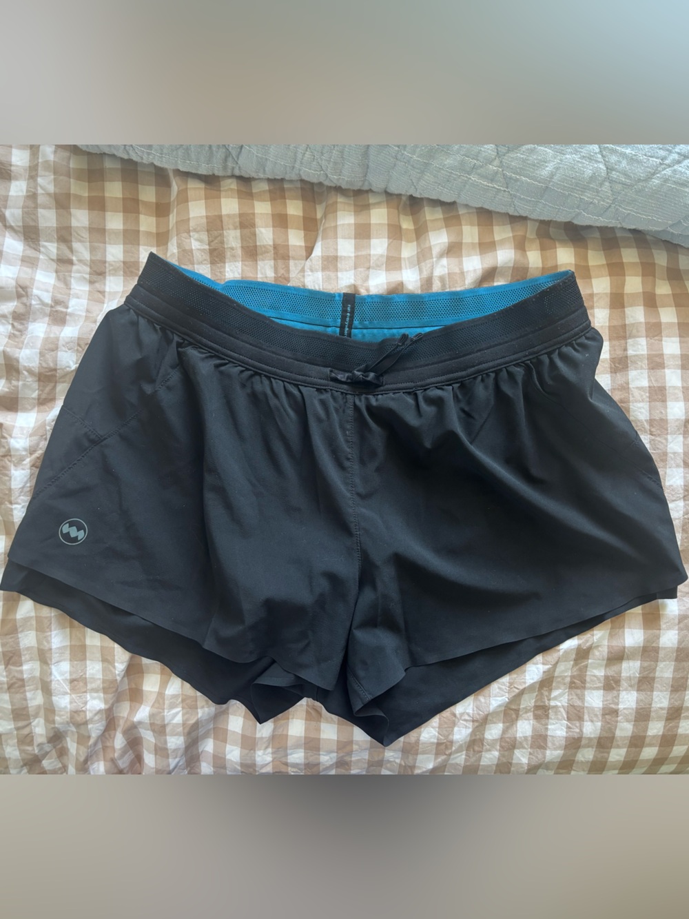 Janji AFO Middle Short in Midnight 3” inseam - Picture 2 of 4